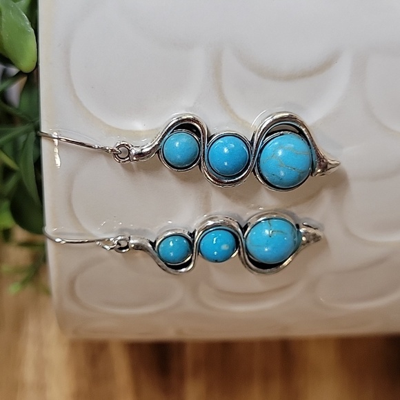 TURQUOISE WAVE DROP EARRINGS - Picture 1 of 6